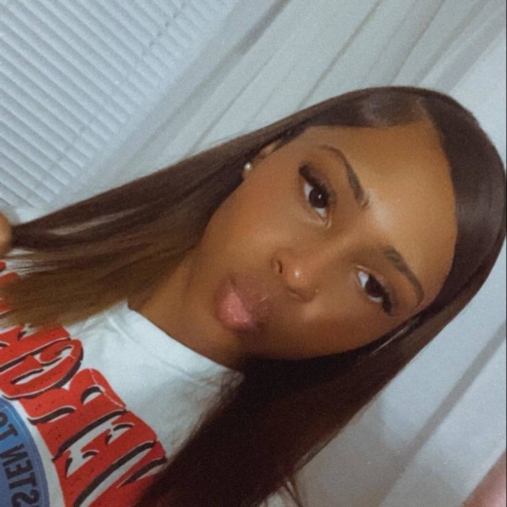 Meet your Posher, Aleah